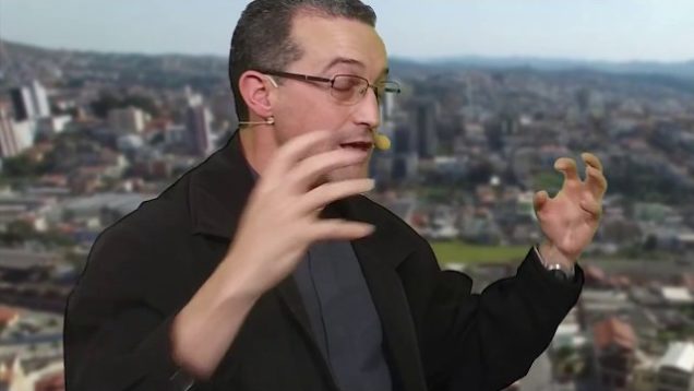 Resenha Márcio Cleber