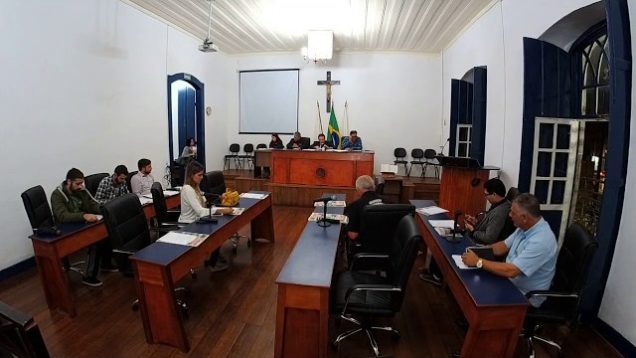Sessão Extreordinária da Câmara Municipal de Barbacena – 15 de Abril de 2019